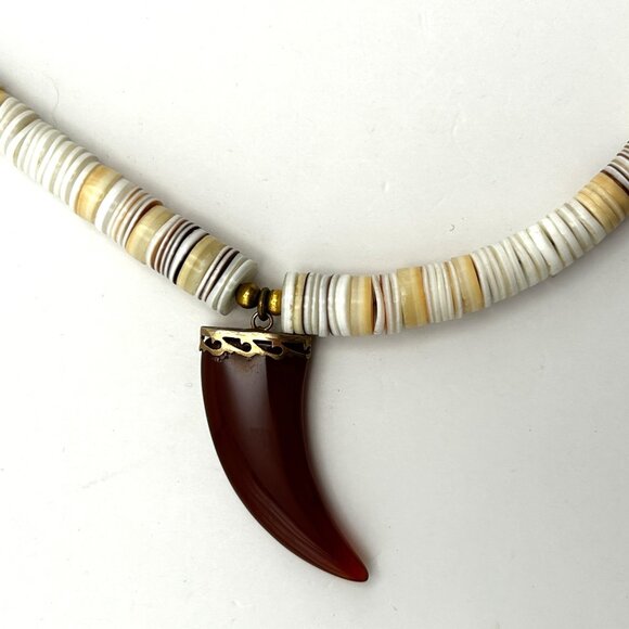 Vintage Shell Heishi Bead Necklace Carnelian Claw Pendant Tribal Boho 16 - Picture 8 of 14